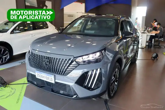 PEUGEOT 2008 1.0 TURBO 200 HYBRID GT CVT