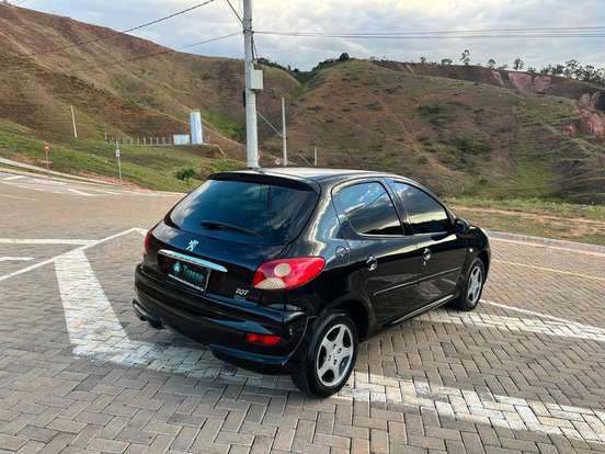 PEUGEOT-207-1.4 XR 8V FLEX 4P MANUAL PEUGEOT-207-2011