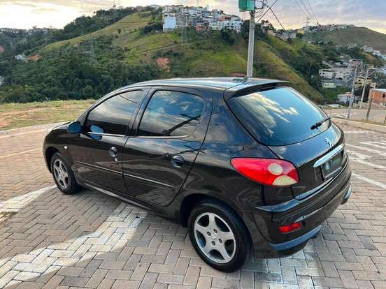 PEUGEOT-207-1.4 XR 8V FLEX 4P MANUAL PEUGEOT-207-2011