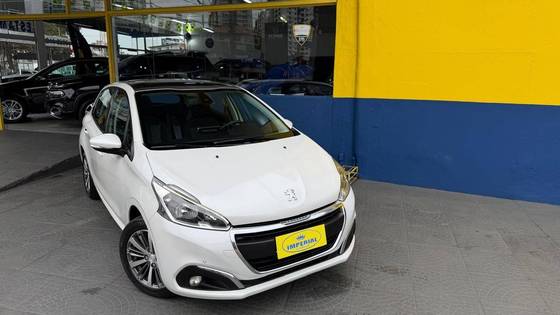 PEUGEOT 208 1.6 GRIFFE 16V FLEX 4P AUTOMÁTICO