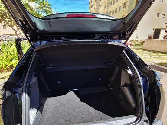 PEUGEOT-2008-1.0 TURBO 200 FLEX GT CVT PEUGEOT-2008-2024