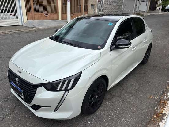 PEUGEOT-208-2022