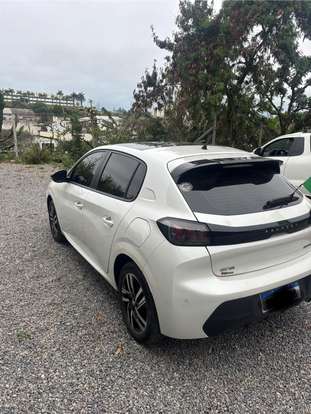 PEUGEOT-208-2024