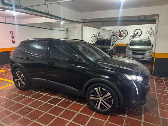 PEUGEOT-3008-2022