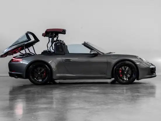 PORSCHE-911-3.0 24V H6 GASOLINA TARGA 4 GTS PDK PORSCHE-911-2018