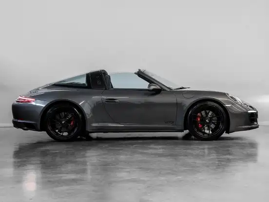 PORSCHE-911-3.0 24V H6 GASOLINA TARGA 4 GTS PDK PORSCHE-911-2018