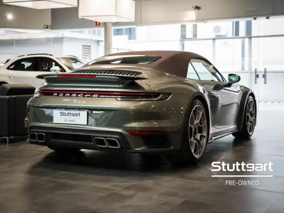 PORSCHE-911-2023