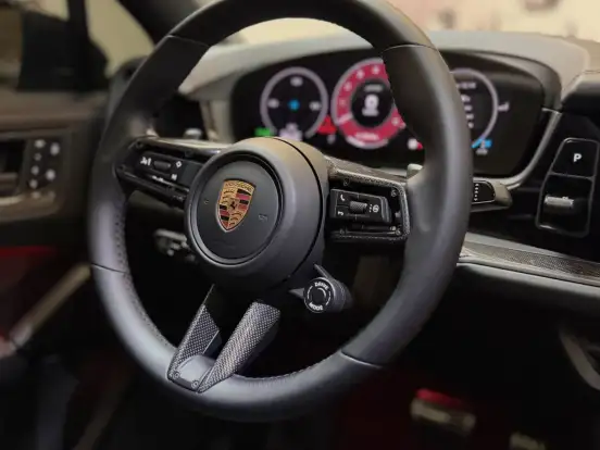 PORSCHE-CAYENNE-4.0 V8 GASOLINA GTS COUPÉ AWD TIPTRONIC S PORSCHE-CAYENNE-2025