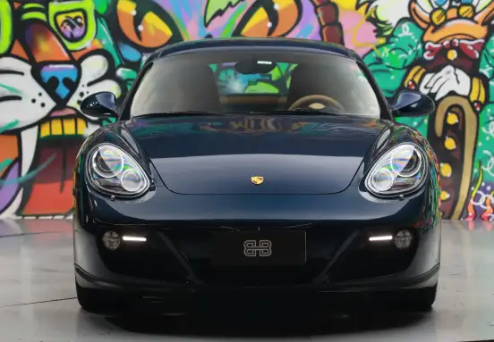 PORSCHE-CAYMAN-2011