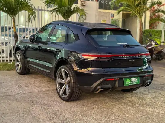 PORSCHE-MACAN-2025