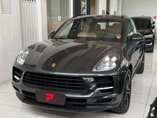PORSCHE-MACAN-2021