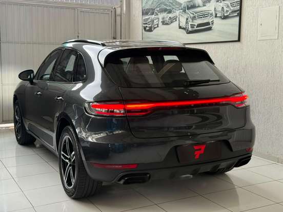 PORSCHE-MACAN-2021