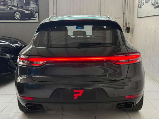 PORSCHE-MACAN-2.0 16V GASOLINA 4P AUTOMÁTICO PORSCHE-MACAN-2021