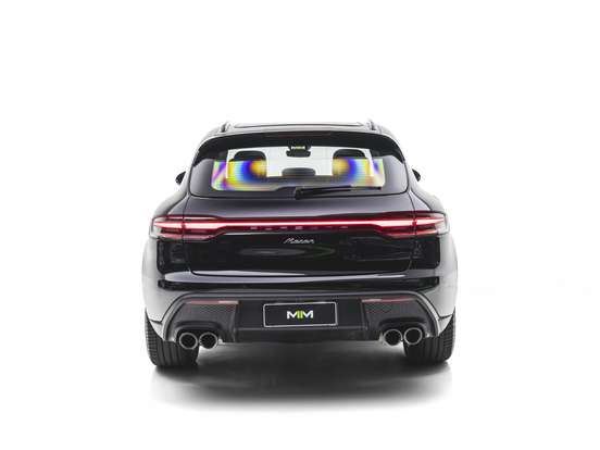 PORSCHE-MACAN-2025