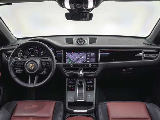 PORSCHE-MACAN-2025