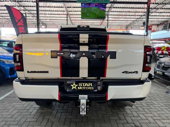 RAM-2500-6.7 I6 TURBO DIESEL LARAMIE CD 4X4 AUTOMÁTICO RAM-2500-2023