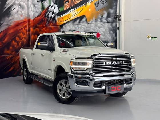 RAM 3500 6.7 I6 TURBO DIESEL LARAMIE CD 4X4 AUTOMÁTICO