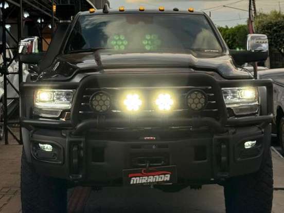 RAM-3500-6.7 I6 TURBO DIESEL LIMITED LONGHORN CD 4X4 AUTOMÁTICO RAM-3500-2023