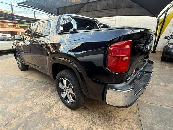 RAM-RAMPAGE-2.0 HURRICANE 4 TURBO GASOLINA LARAMIE 4X4 AUTOMÁTICO RAM-RAMPAGE-2024