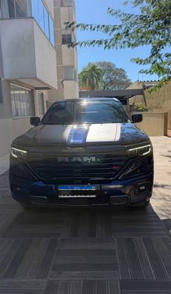 RAM RAMPAGE 2.0 HURRICANE 4 TURBO GASOLINA R/T 4X4 AUTOMÁTICO