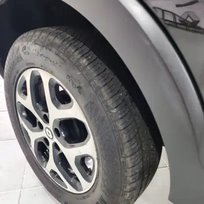 RENAULT-CAPTUR-2019