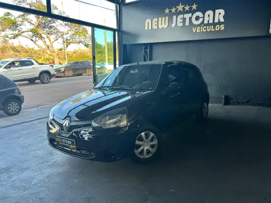 RENAULT-CLIO-2014