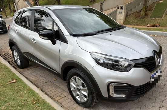 RENAULT-CAPTUR-2020