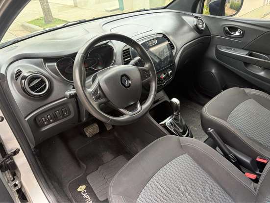 RENAULT-CAPTUR-2020