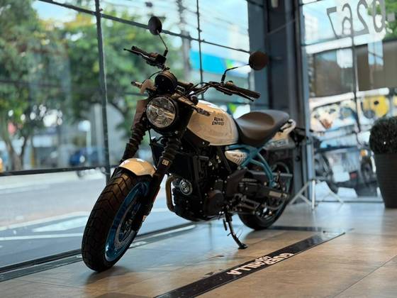 ROYAL ENFIELD GUERRILLA 450 