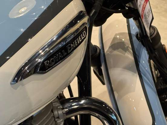ROYAL ENFIELD-METEOR 350 AURORA-2026