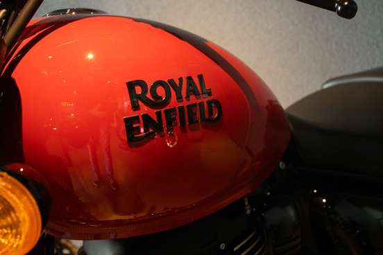 ROYAL ENFIELD-METEOR 350 FIREBALL-2025