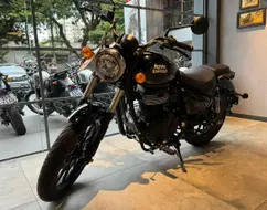 ROYAL ENFIELD METEOR 350 STELLAR ROYAL ENFIELD METEOR 350 STELLAR