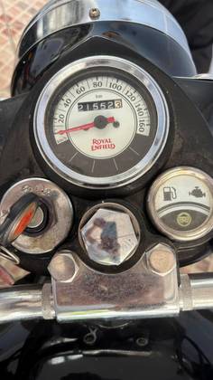 ROYAL ENFIELD CLASSIC 500 
