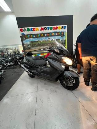 SUZUKI BURGMAN 650 