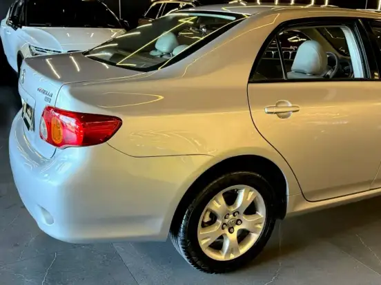 TOYOTA-COROLLA-1.8 GLI 16V FLEX 4P AUTOMÁTICO TOYOTA-COROLLA-2010