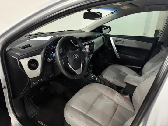 TOYOTA-COROLLA-1.8 GLI UPPER 16V FLEX 4P AUTOMÁTICO TOYOTA-COROLLA-2017