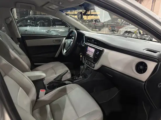 TOYOTA-COROLLA-1.8 GLI UPPER 16V FLEX 4P AUTOMÁTICO TOYOTA-COROLLA-2017