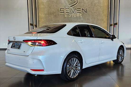 TOYOTA-COROLLA-2025