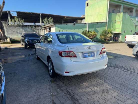 TOYOTA-COROLLA-2.0 XEI 16V FLEX 4P AUTOMÁTICO TOYOTA-COROLLA-2013