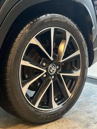 TOYOTA-COROLLA CROSS-2024