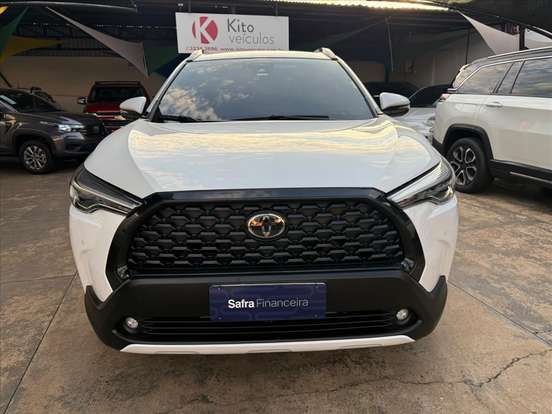 TOYOTA-COROLLA CROSS-2023