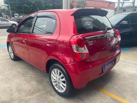 TOYOTA-ETIOS-1.5 XLS 16V FLEX 4P MANUAL TOYOTA-ETIOS-2014