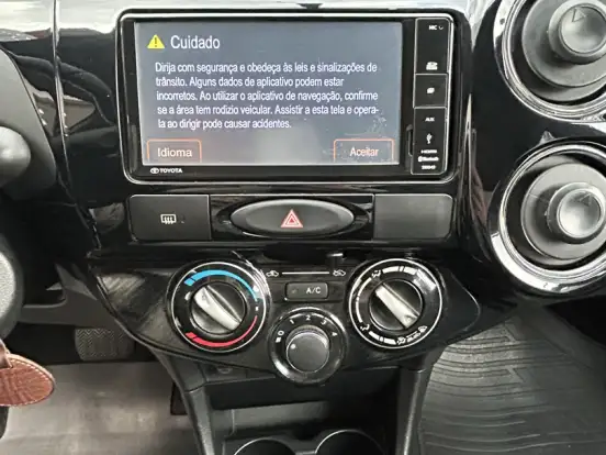 TOYOTA-ETIOS-1.5 XLS SEDAN 16V FLEX 4P AUTOMÁTICO TOYOTA-ETIOS-2017