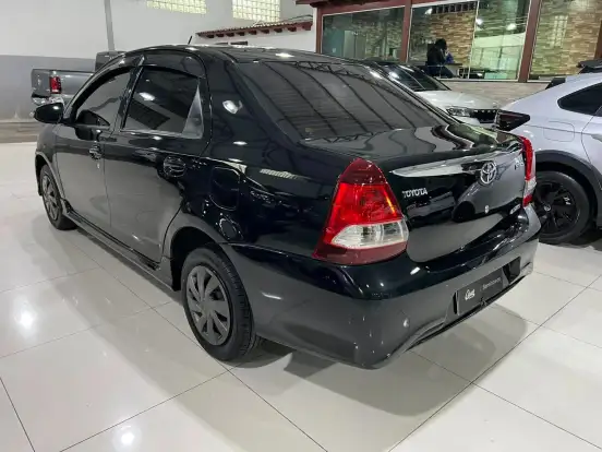 TOYOTA-ETIOS-1.5 XLS SEDAN 16V FLEX 4P AUTOMÁTICO TOYOTA-ETIOS-2018