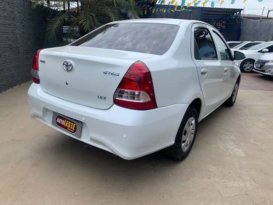 TOYOTA-ETIOS-1.5 X SEDAN 16V FLEX 4P MANUAL TOYOTA-ETIOS-2016