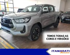 TOYOTA HILUX 2.8 D-4D TURBO DIESEL CD SRV 4X4 AUTOMÁTICO TOYOTA HILUX 2.8 D-4D TURBO DIESEL CD SRV 4X4 AUTOMÁTICO