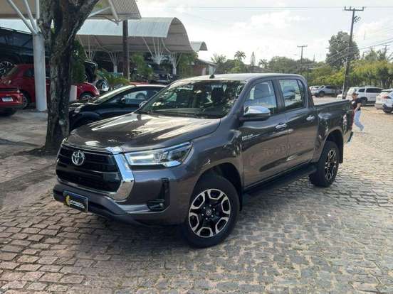 TOYOTA-HILUX-2.8 D-4D TURBO DIESEL CD SRV 4X4 AUTOMÁTICO TOYOTA-HILUX-2024