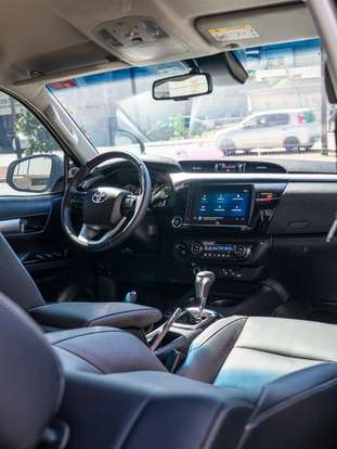 TOYOTA-HILUX-2026