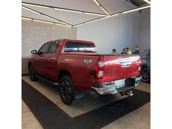 TOYOTA-HILUX-2.8 SRX 4X4 CD 16V DIESEL 4P AUTOMÁTICO TOYOTA-HILUX-2016