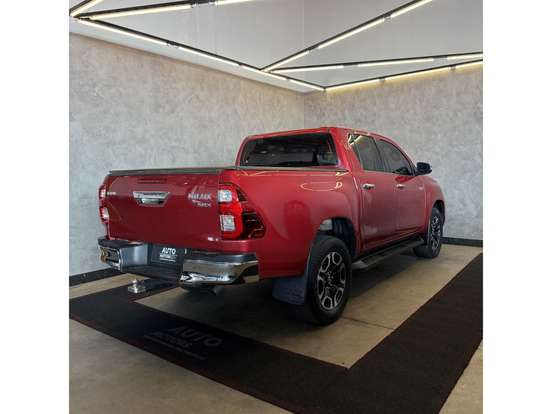 TOYOTA-HILUX-2.8 SRX 4X4 CD 16V DIESEL 4P AUTOMÁTICO TOYOTA-HILUX-2016